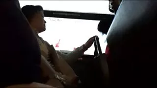 Едрогърдата зряла да ...
