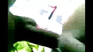 Зряла майка по бикин ...