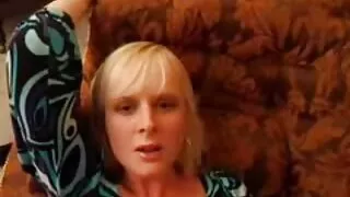 65 годишна азиатка ч ...
