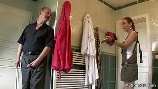 Чукане на секс филми ...