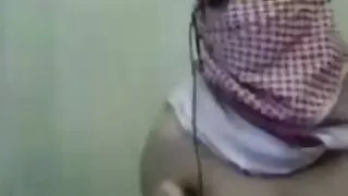 Мама се качи на хрян ...