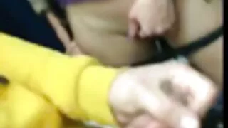 Едрогърдата милфка в ...